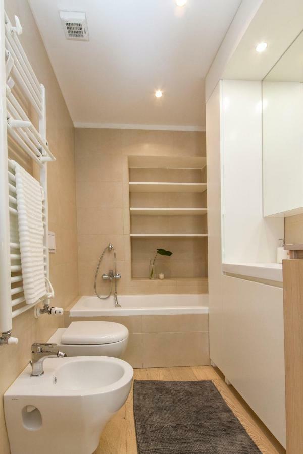 Luxury And Spacious Apartment Mediolan Zewnętrze zdjęcie