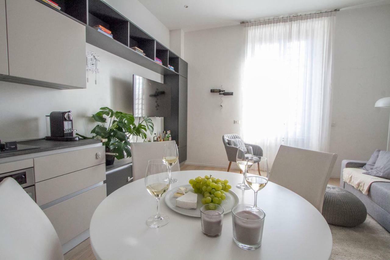 Luxury And Spacious Apartment Mediolan Zewnętrze zdjęcie