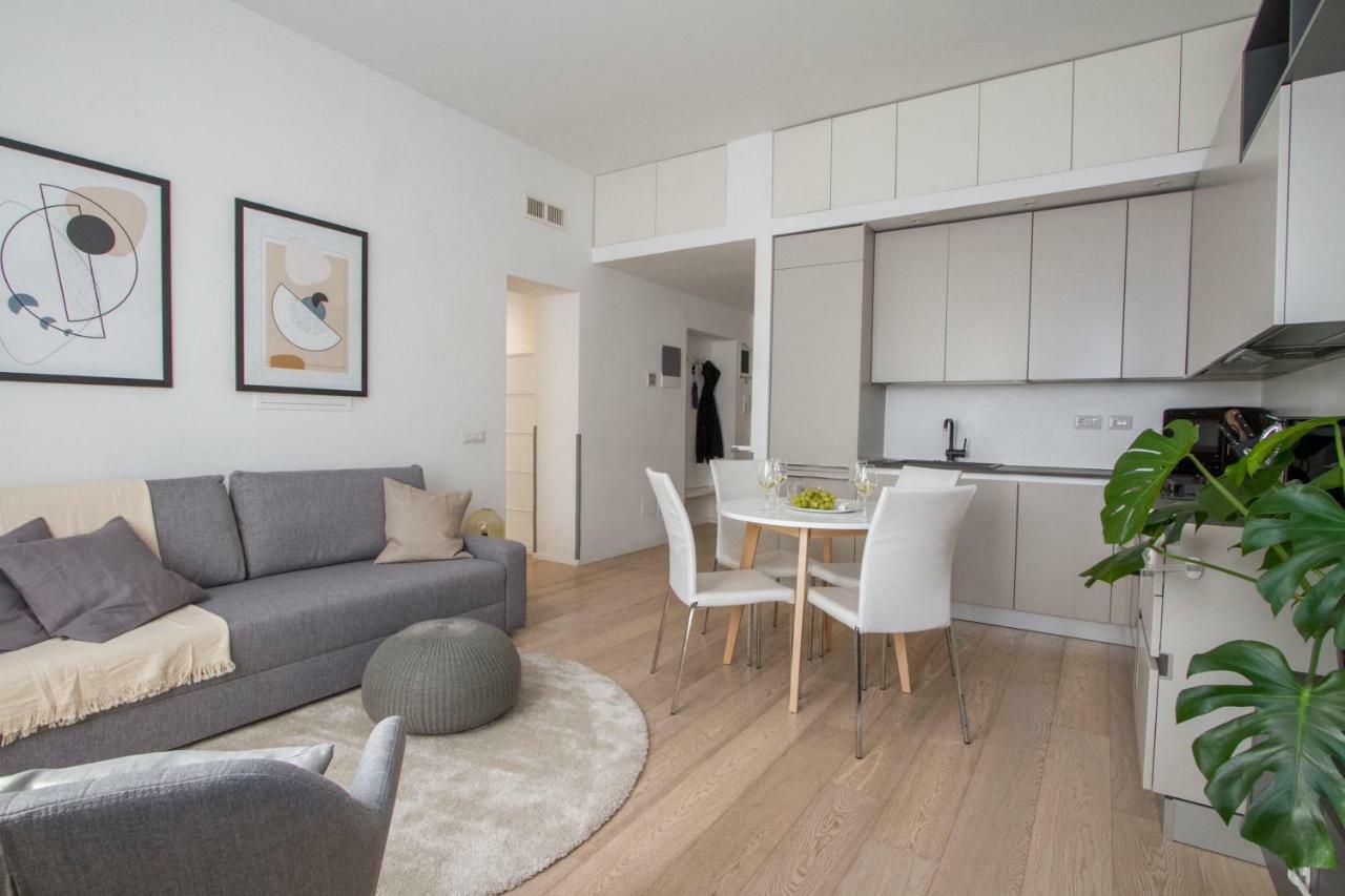 Luxury And Spacious Apartment Mediolan Zewnętrze zdjęcie