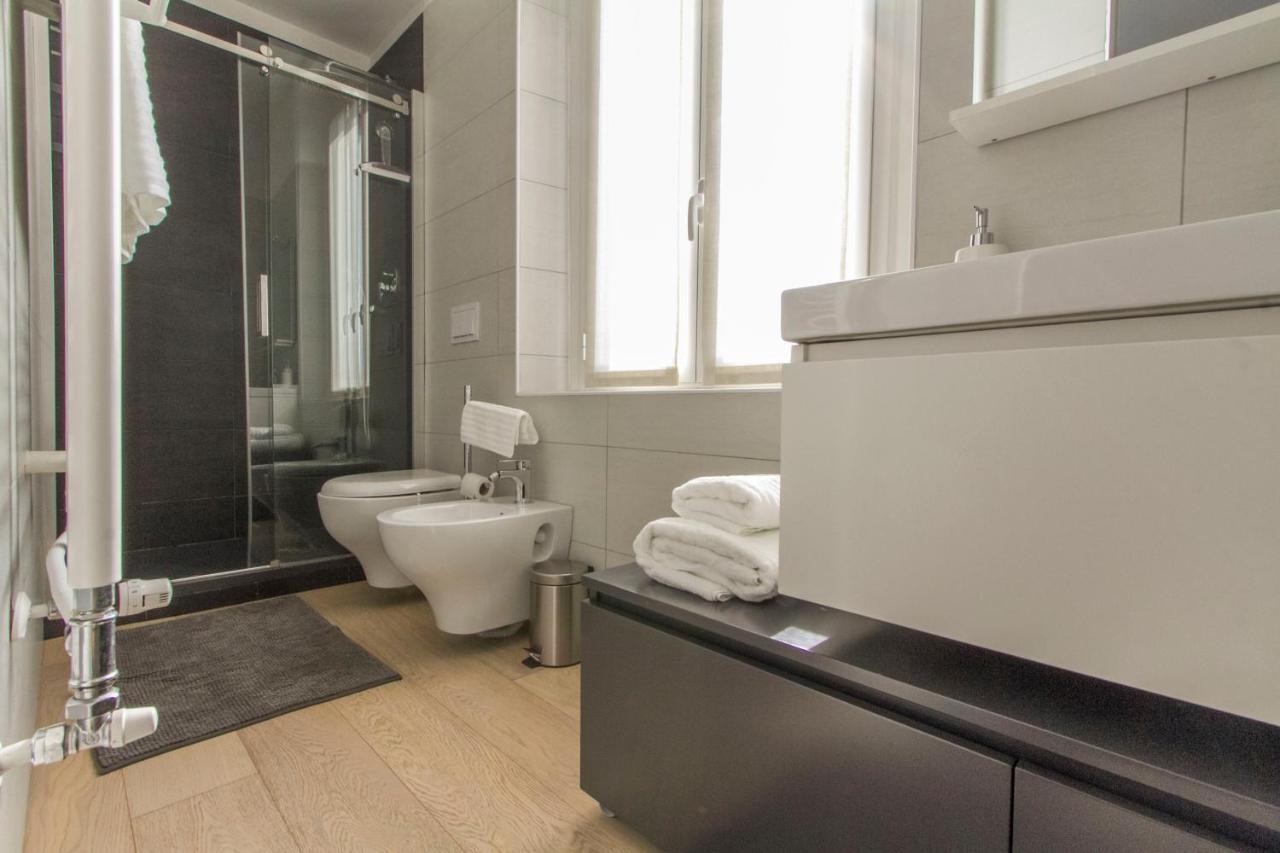 Luxury And Spacious Apartment Mediolan Zewnętrze zdjęcie